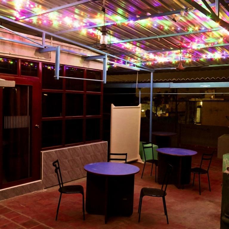 Red Lollipop Hostel